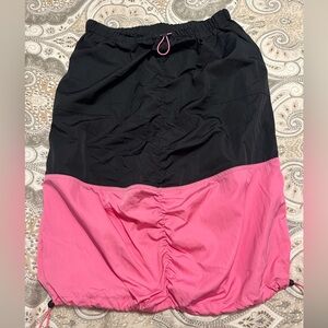 Teddy Fresh Poplin Parachute Skirt in black and pink with Drawstring